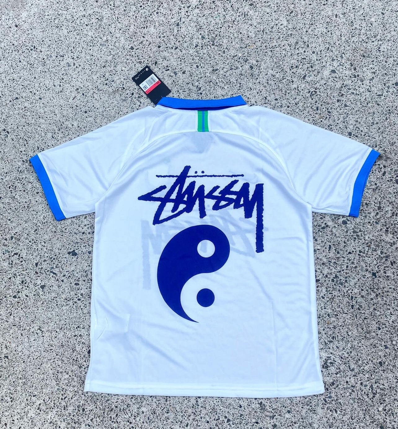 Edição Especial Stussy Brasil Branco e Azul 2019