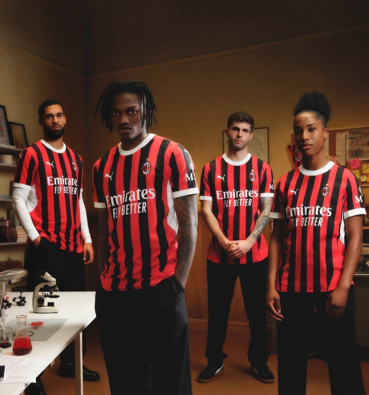 Maglia casa AC Milan versione giocatore 2024/25