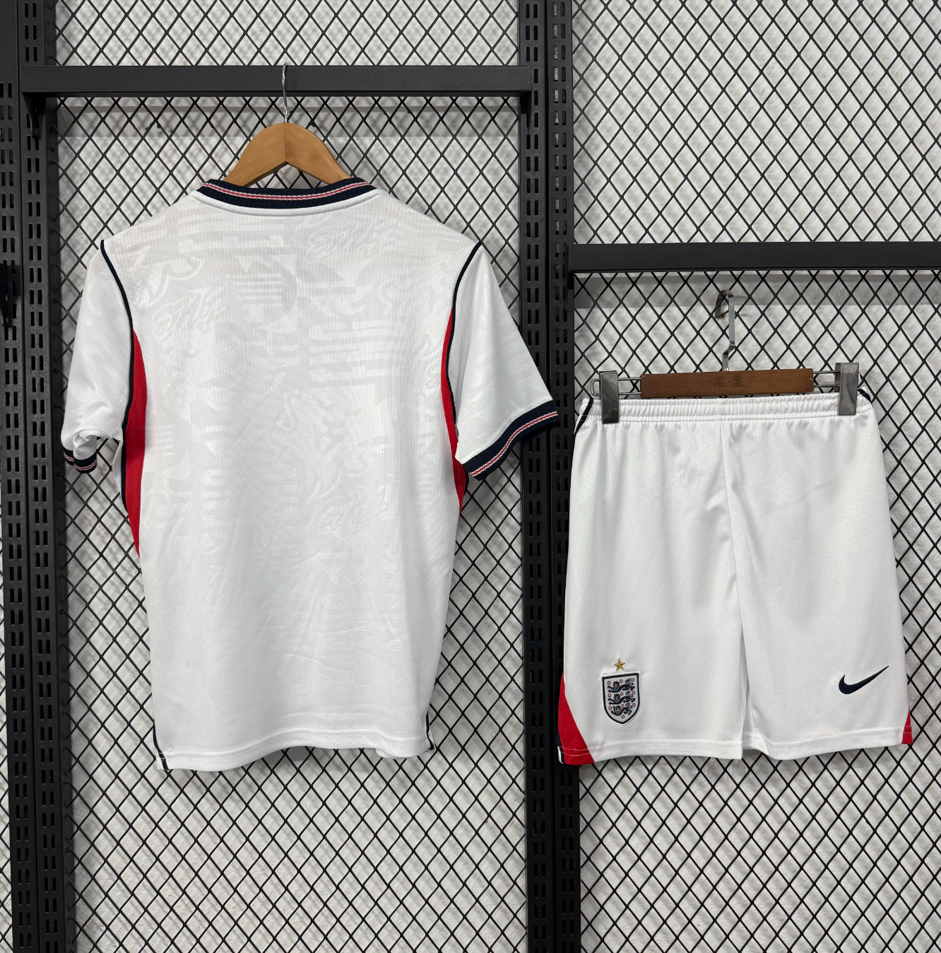 Camisola infantil Inglaterra casa edição Copa do Mundo 2026