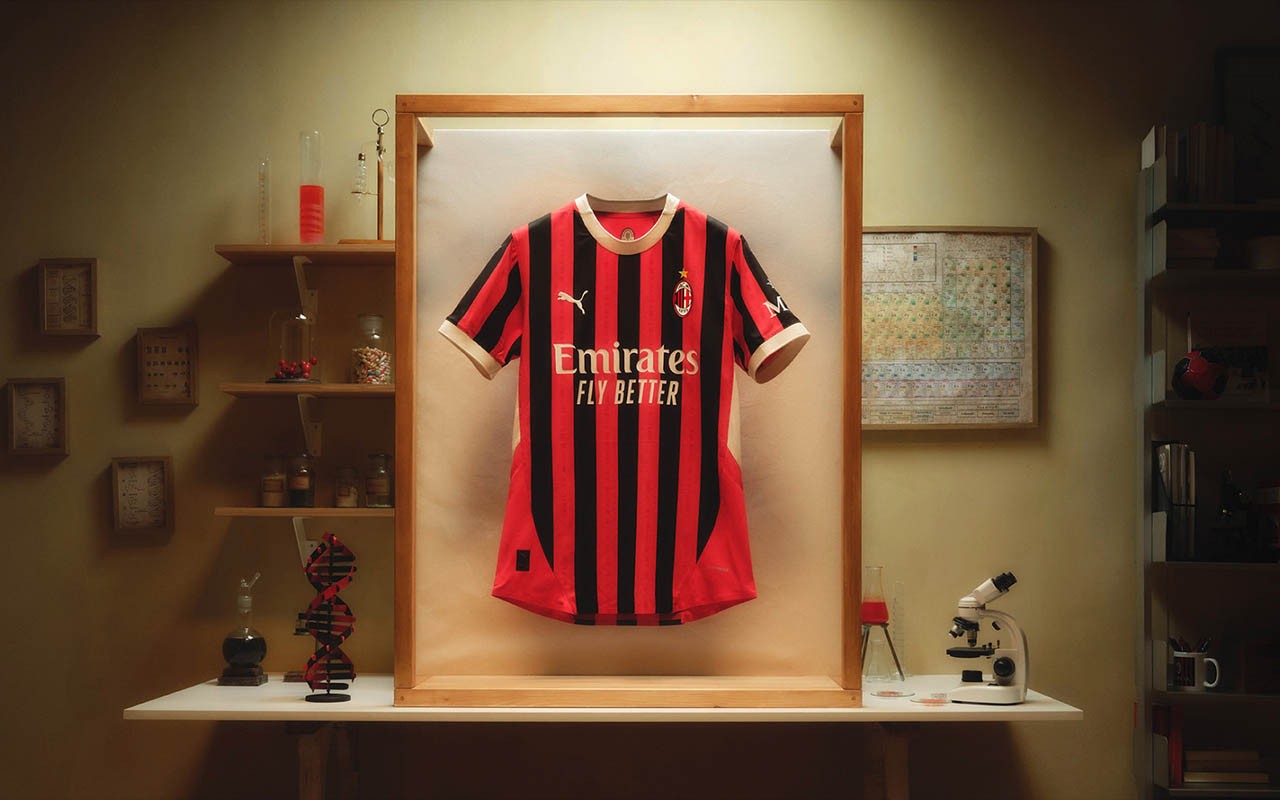 Maglia casa AC Milan versione giocatore 2024/25