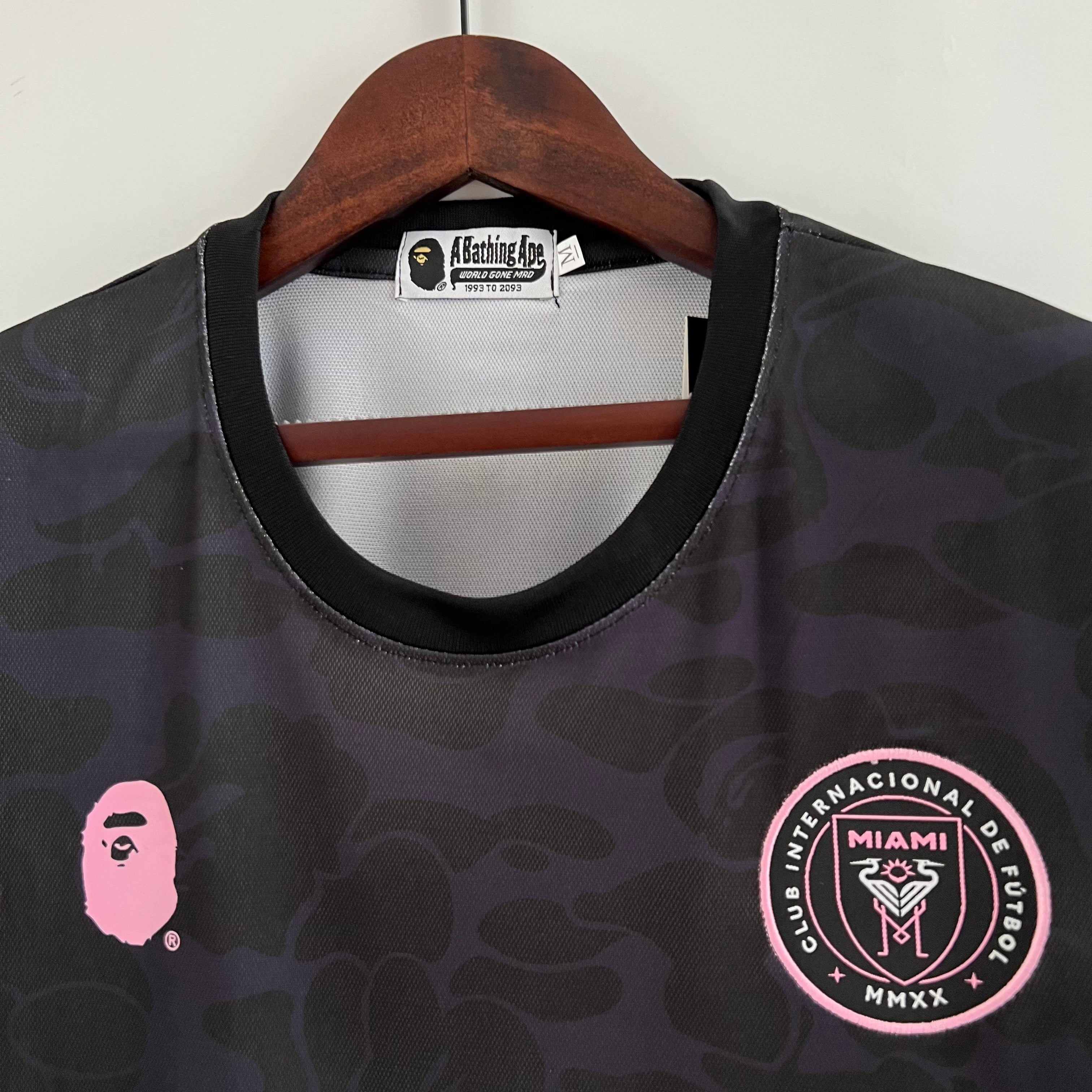 Inter Miami ein badender Bape