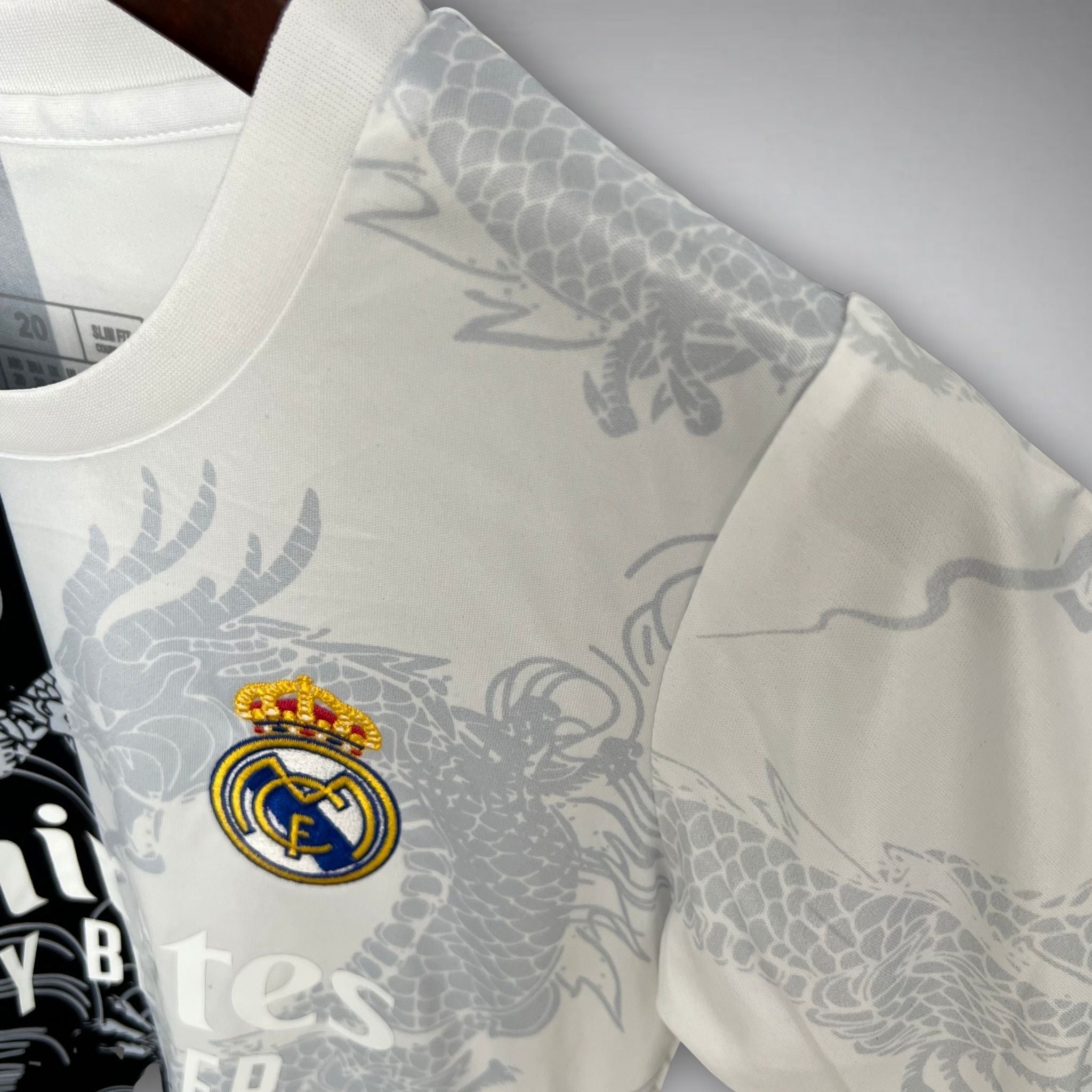 Real Madrid Halb weiß Halb schwarz Drachen Kindertrikot