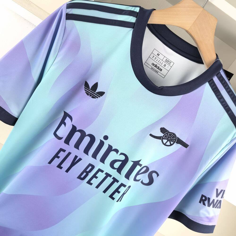 Terza maglia Arsenal 2024/2025