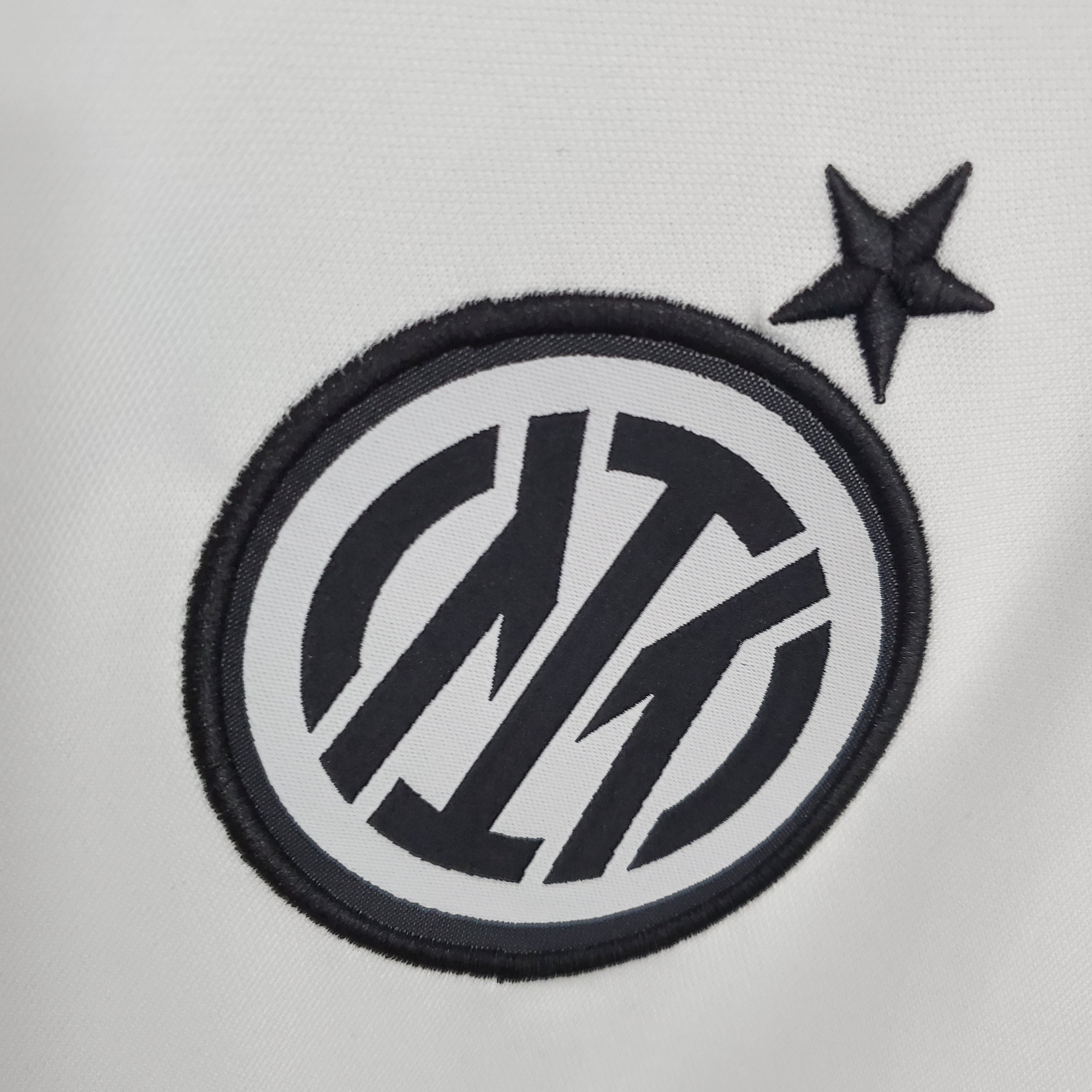 Inter de Milán visitante 21/22