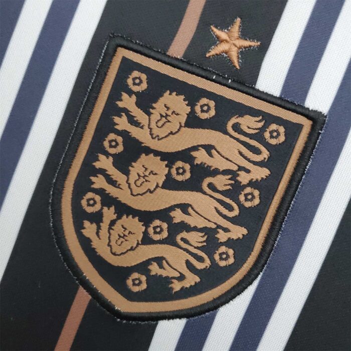 Edizione Speciale Inghilterra X Burberry 2024