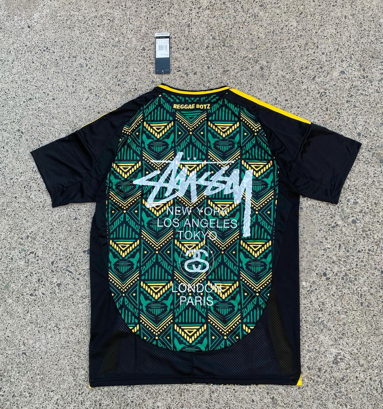 JAMAICA X STUSSY EDIÇÃO ESPECIAL 2024/2025