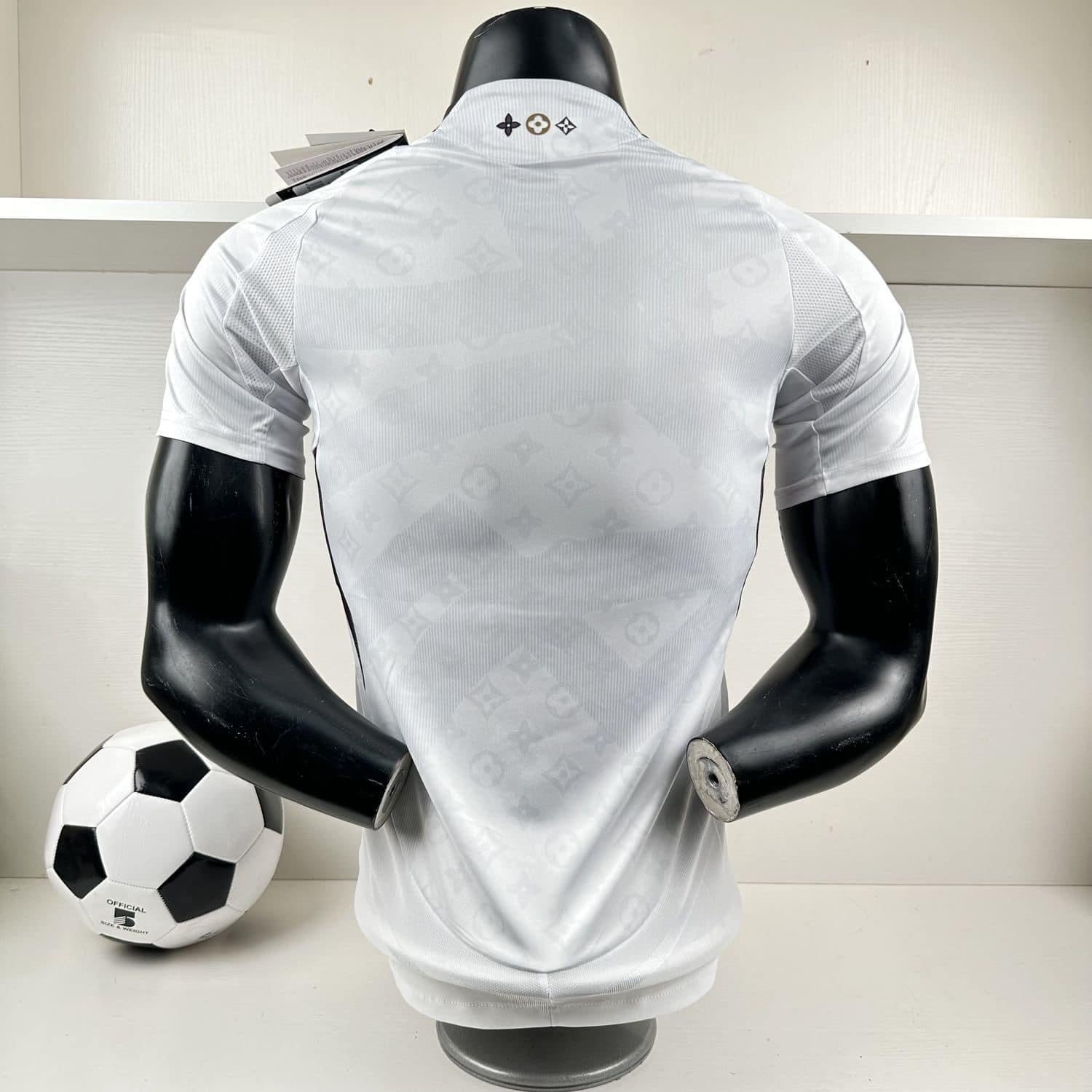 Maglia Edizione Speciale Louis Vuitton Real Madrid 2025
