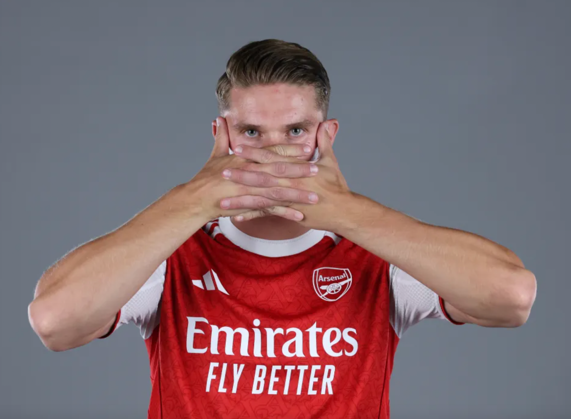Kit casalingo Arsenal 2025-2026