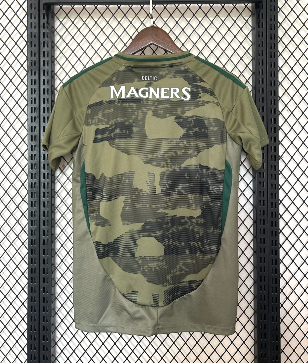 Terza Divisa Celtic 2024–2025 Camo