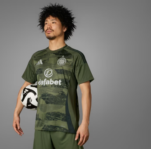 Terza Divisa Celtic 2024–2025 Camo