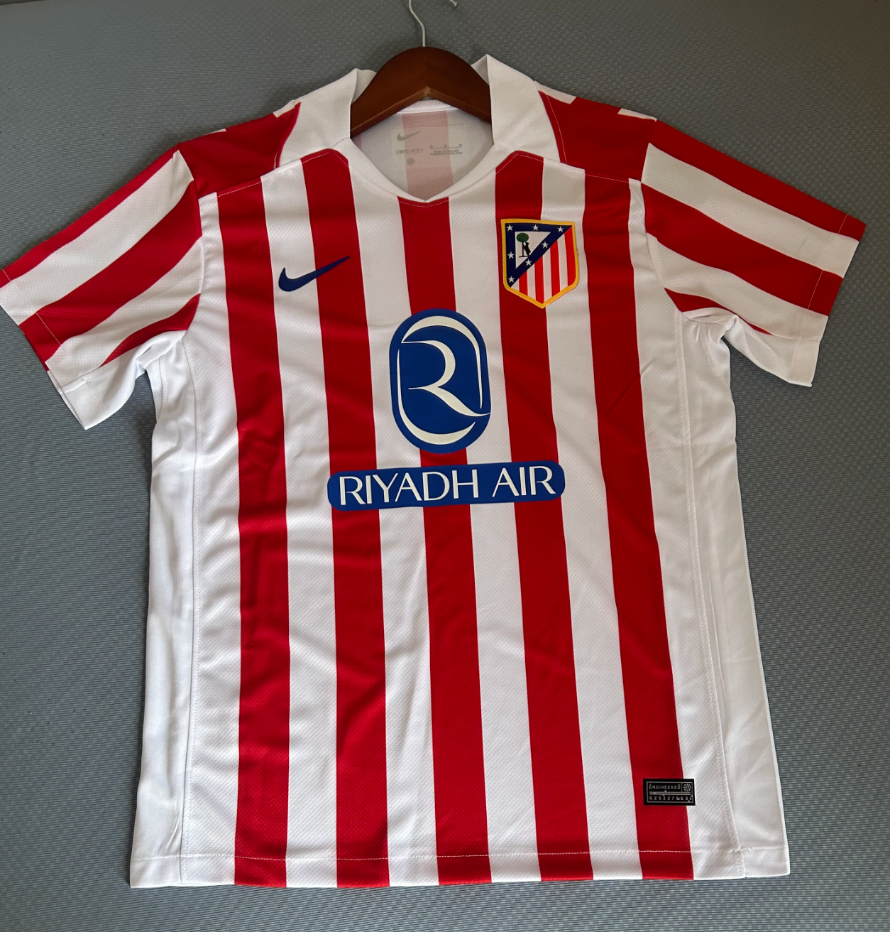 Divisa casalinga Atletico Madrid 2025-2026