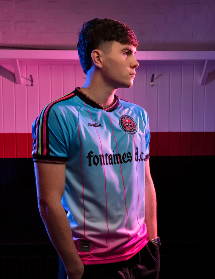 Tercer uniforme Bohemian FC 2025/2026