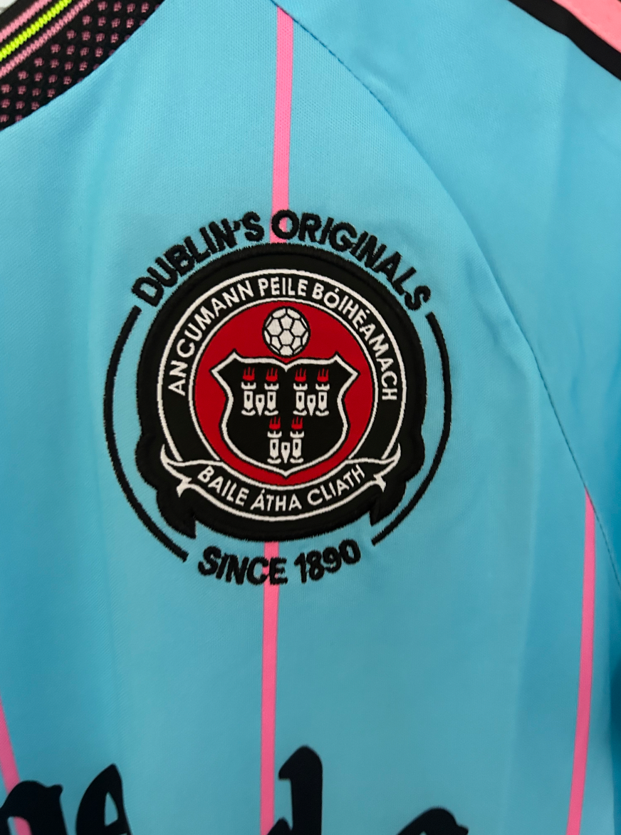 Tercer uniforme Bohemian FC 2025/2026