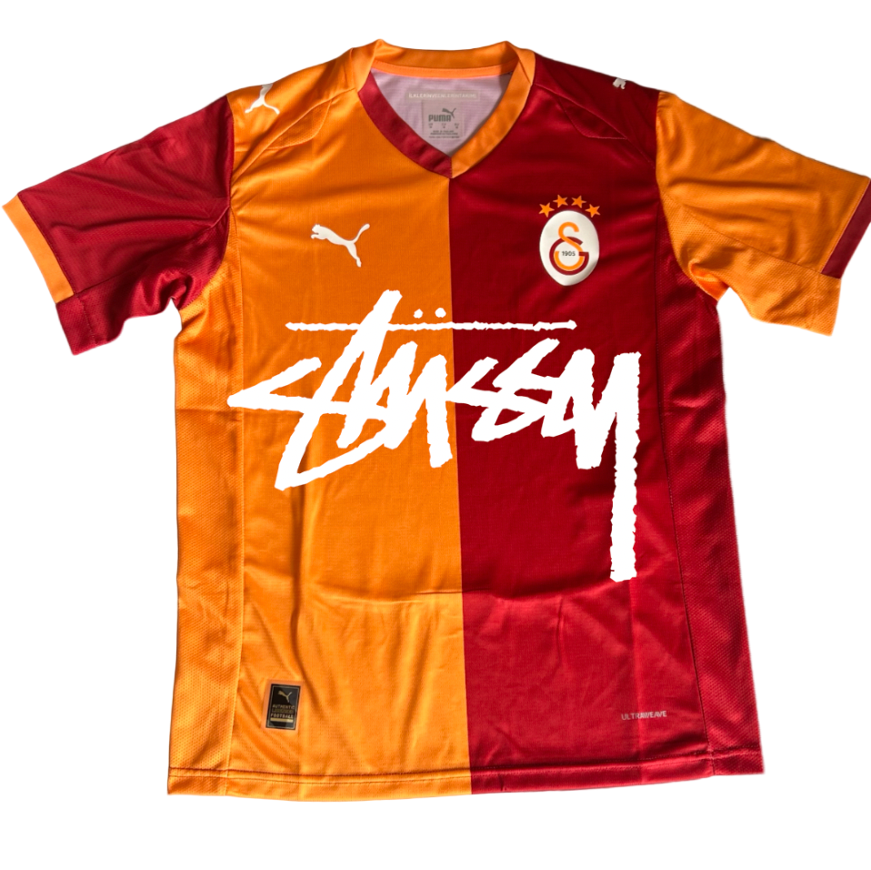 Galatasaray x Stussy 2025/2026 Spezialedition Trikot