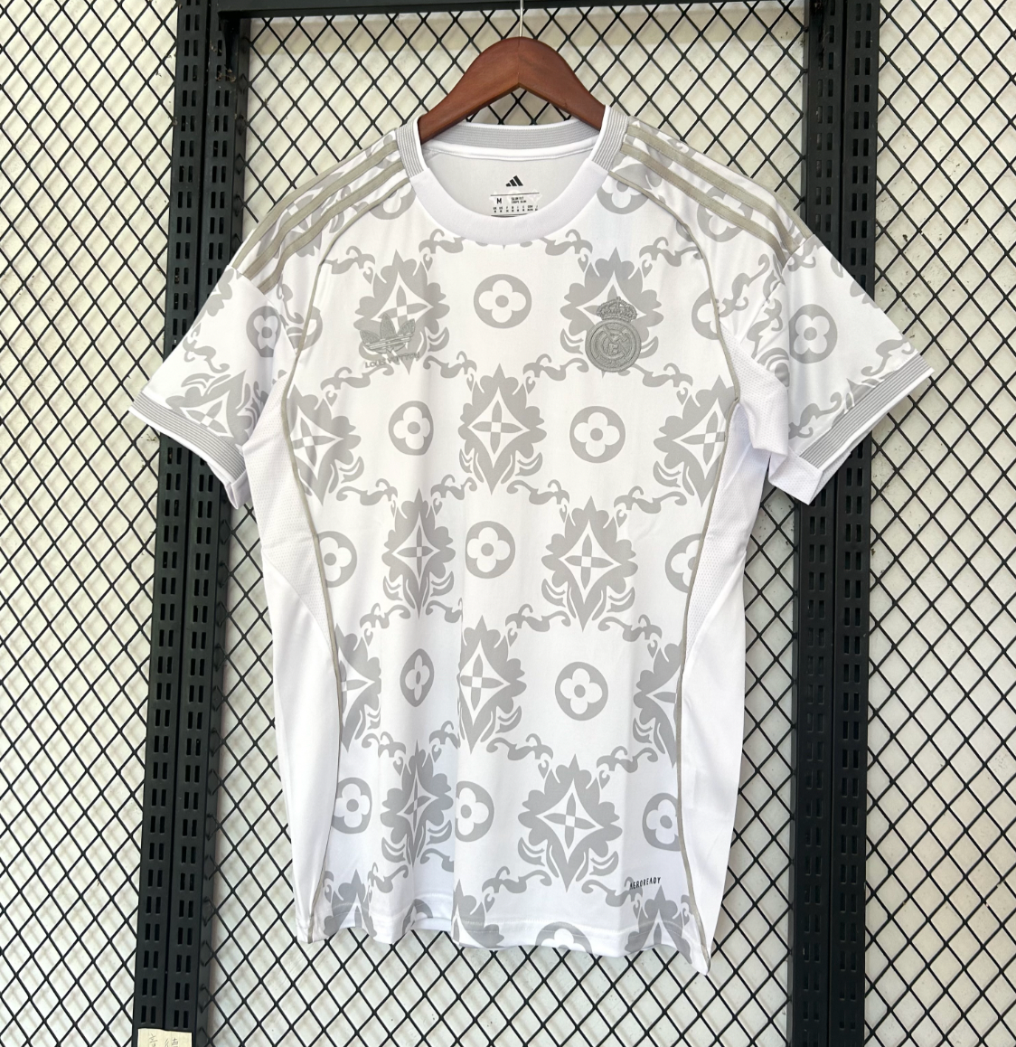 Real Madrid x Louis Vuitton Edición Especial LV 2025/2026