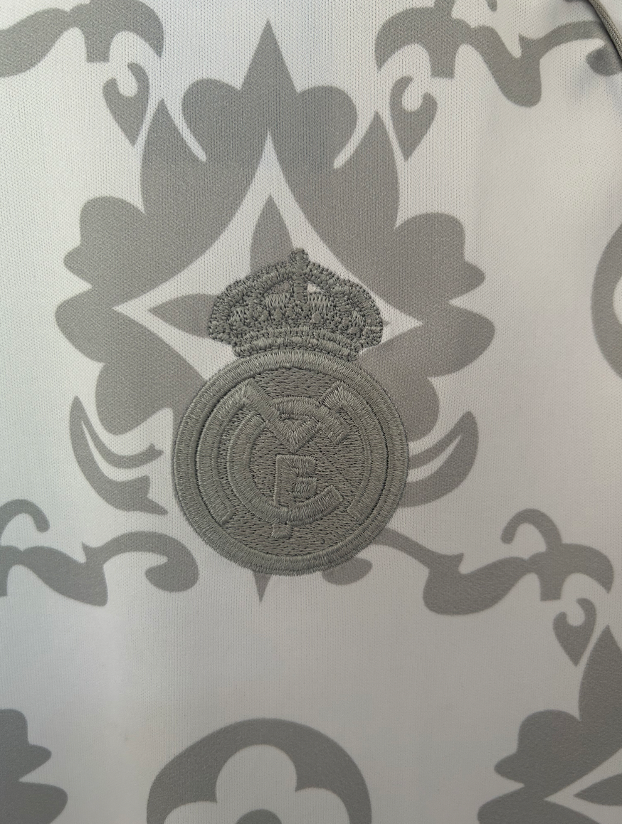 Real Madrid x Louis Vuitton Edición Especial LV 2025/2026