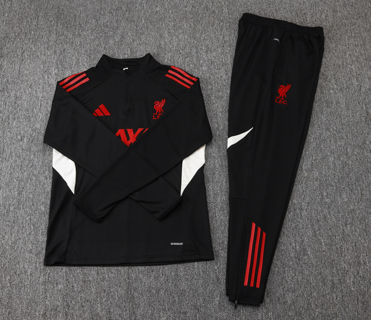 Tuta nera Liverpool 2025/2026