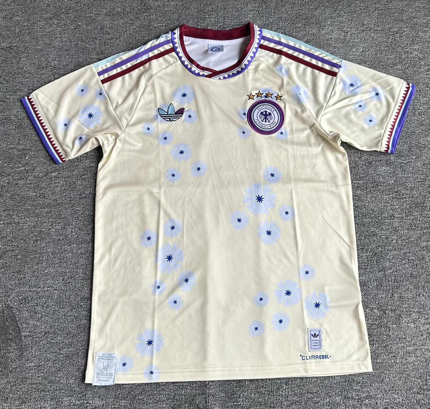 Duitsland Bloemen Speciale Editie Shirt 2026