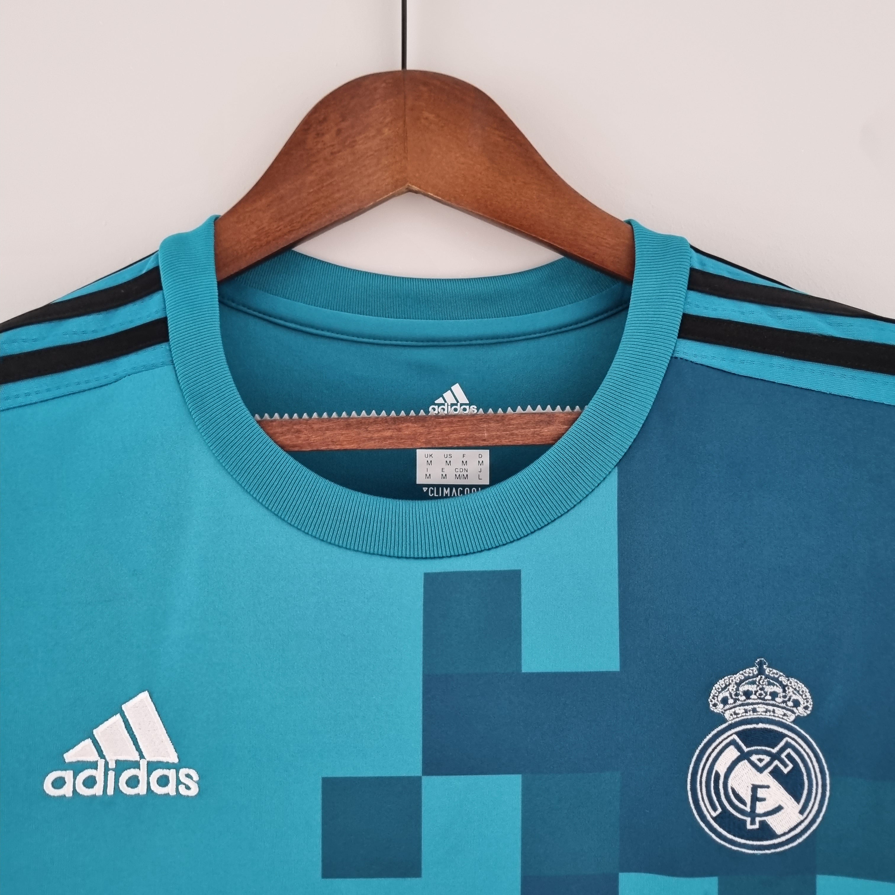 REAL MADRID TERZA MAGLIA RETRO 2017/2018