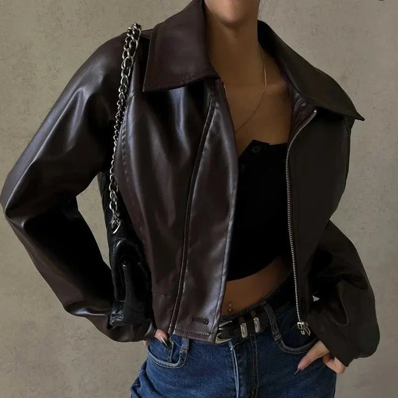 Giacca donna — Vestibilità oversize, chiusura con zip, stile casual
