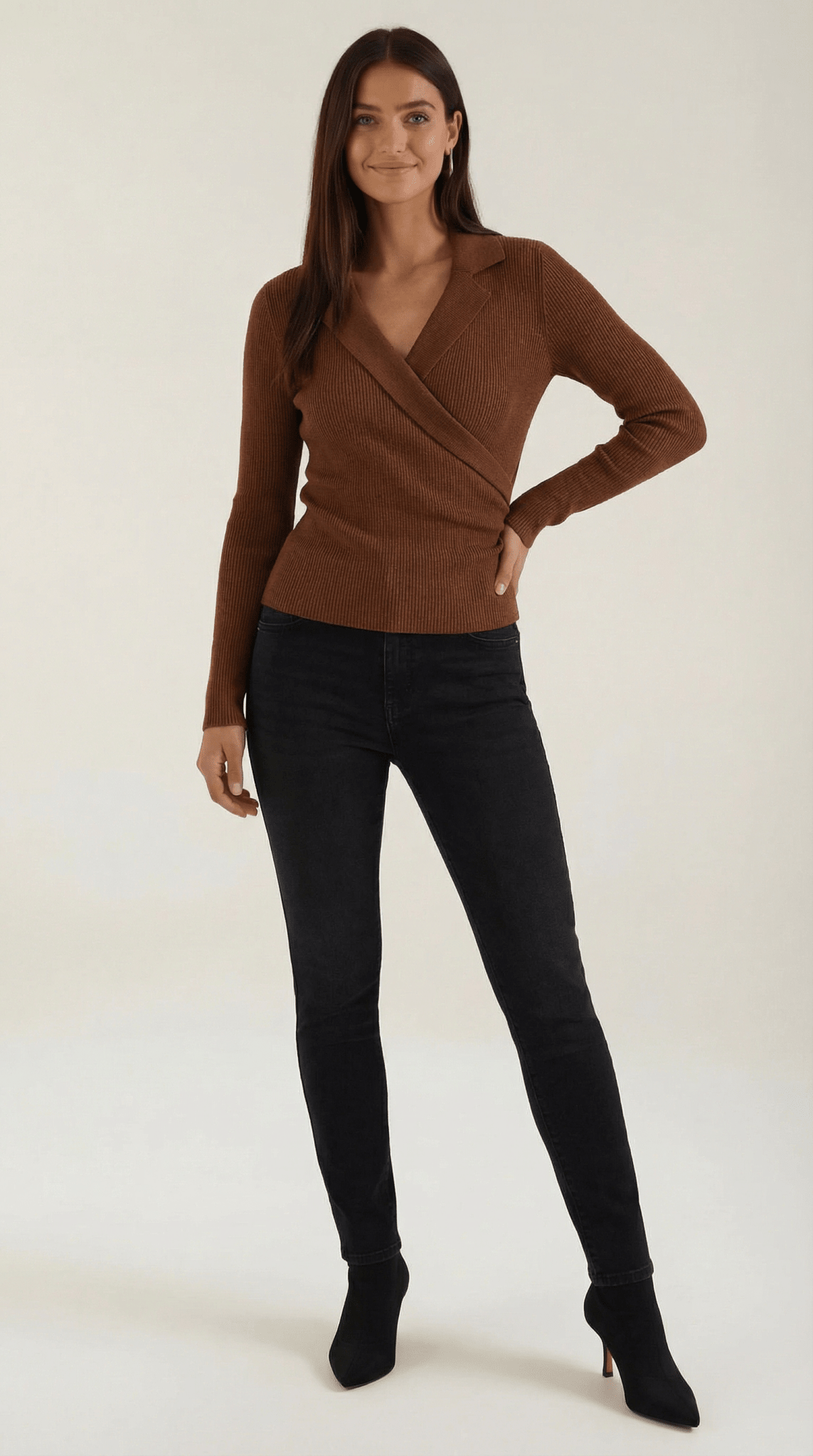 Damen-Pullover — Eng anliegend, Wickelkragen-Design