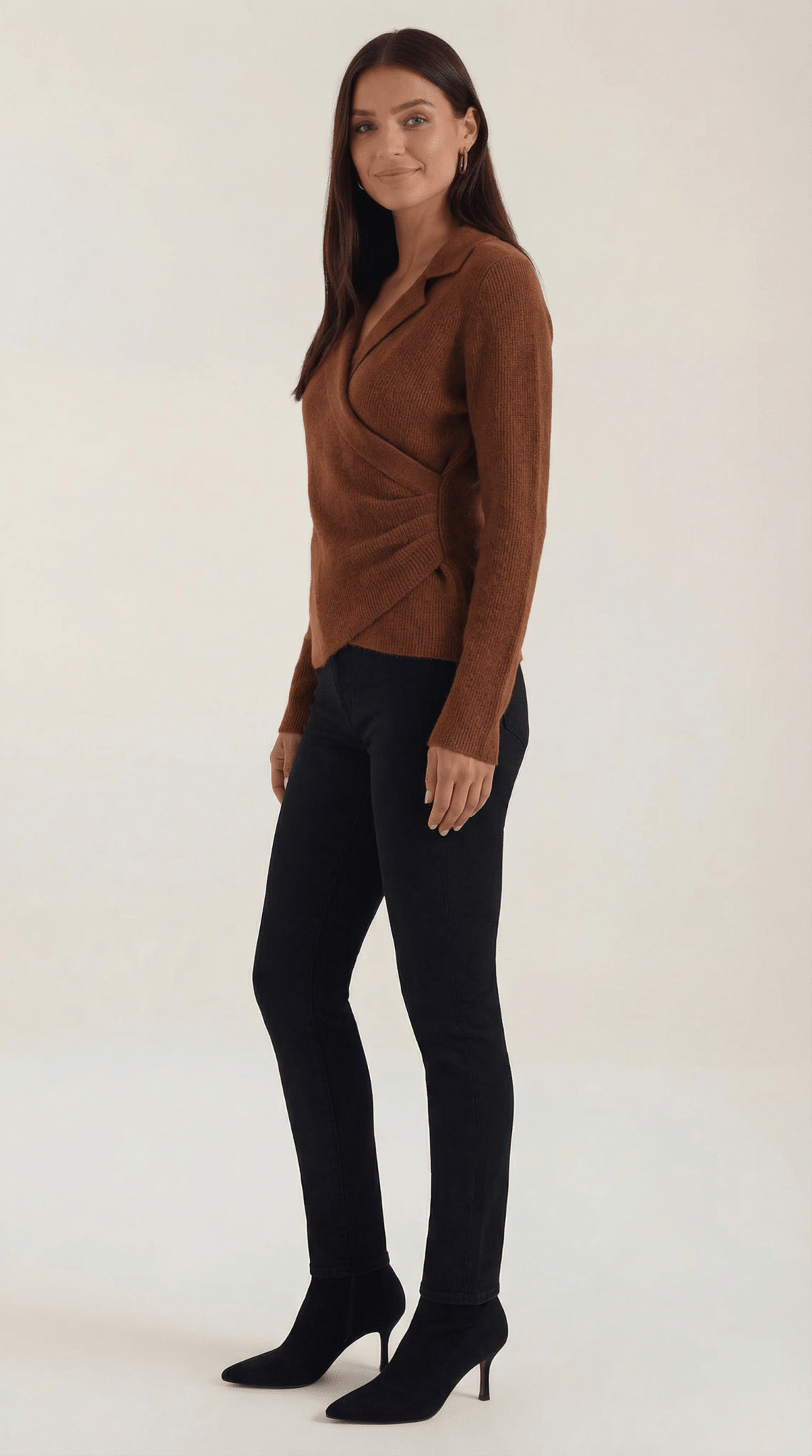 Damen-Pullover — Eng anliegend, Wickelkragen-Design