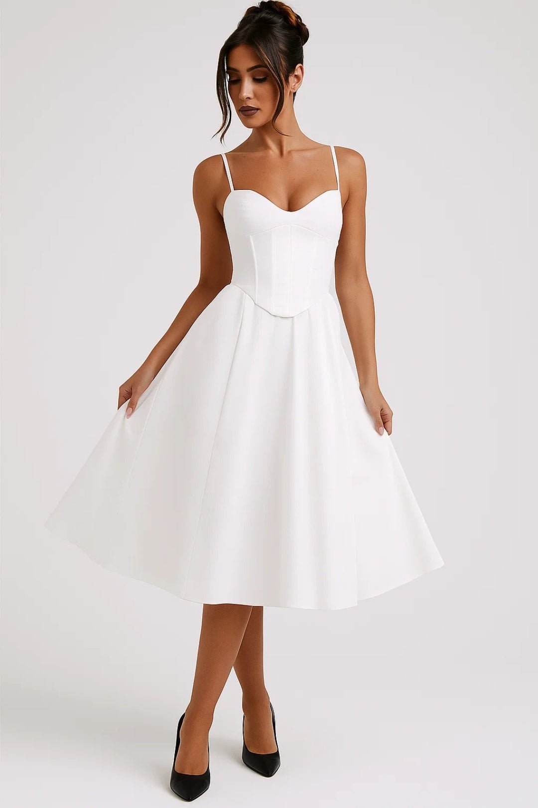 Midikleid für Damen — Spaghettiträger, ärmellos, ausgestellter Schnitt